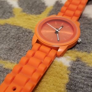 ORANGE SILICONE WATCH